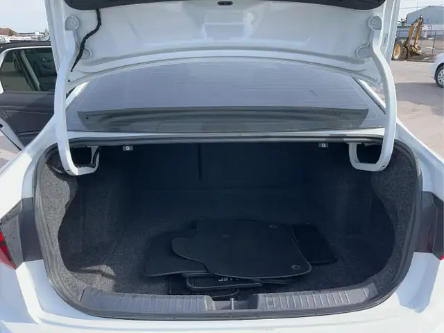 2021 Volkswagen Jetta - Photo 28