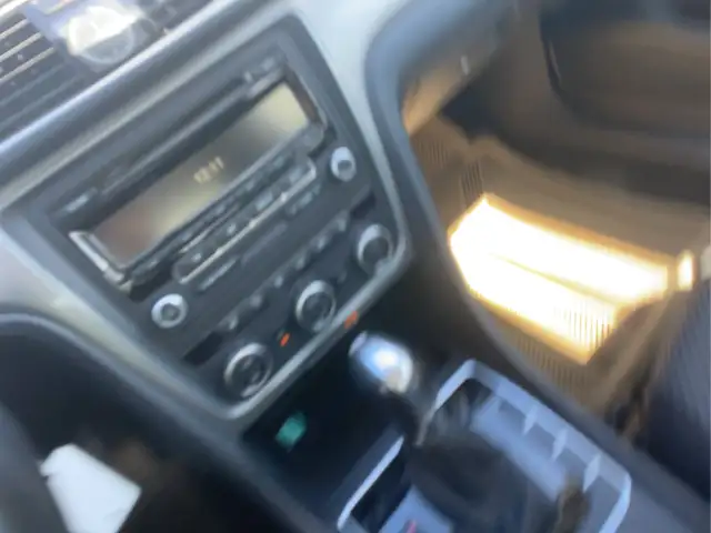 2014 Volkswagen Passat - Photo 12