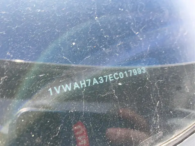 2014 Volkswagen Passat - Photo 15