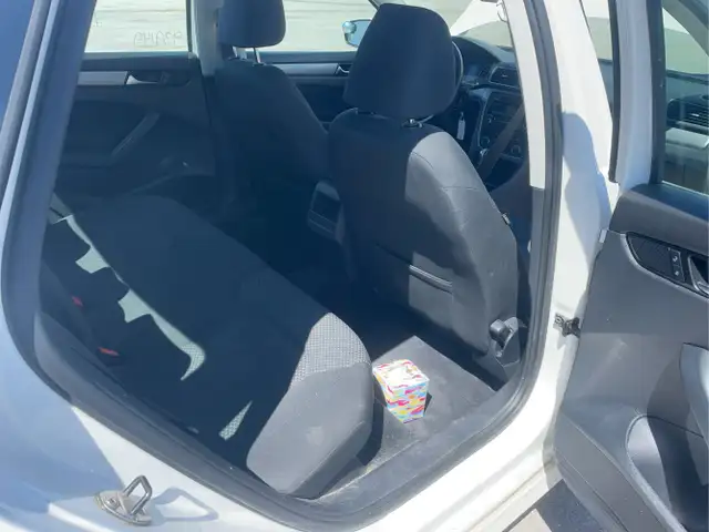 2014 Volkswagen Passat - Photo 19
