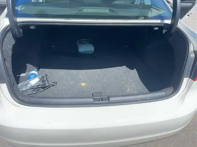 2014 Volkswagen Passat - Photo 20