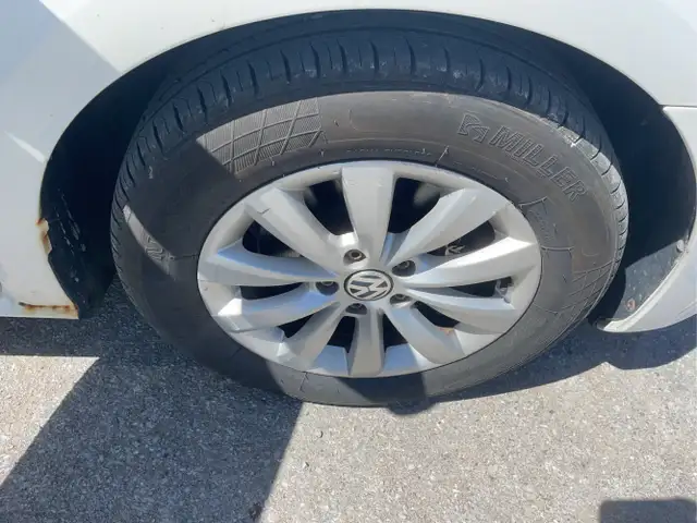 2014 Volkswagen Passat - Photo 21