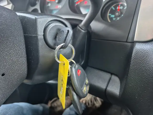 2010 GMC Sierra 1500 - Photo 11