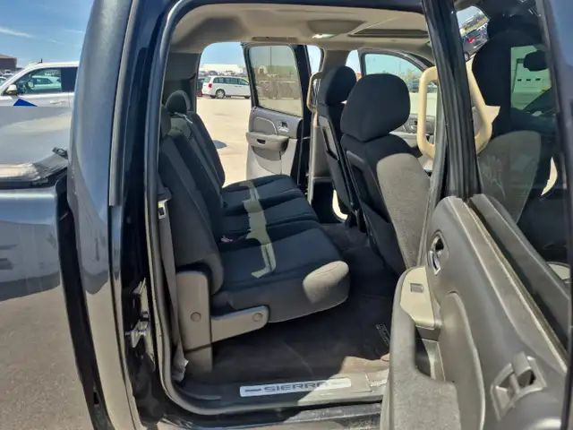 2010 GMC Sierra 1500 - Photo 28