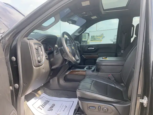 2023 Chevrolet Silverado 3500HD - Photo 10