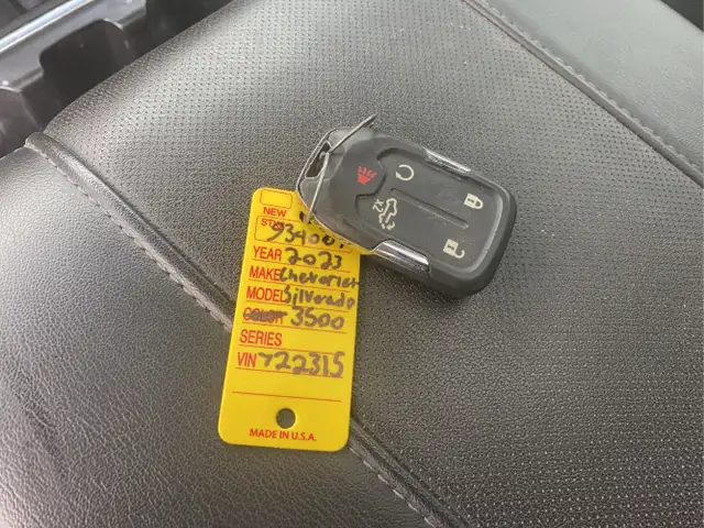 2023 Chevrolet Silverado 3500HD - Photo 13