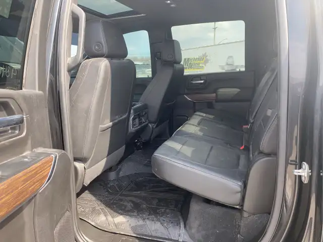 2023 Chevrolet Silverado 3500HD - Photo 14