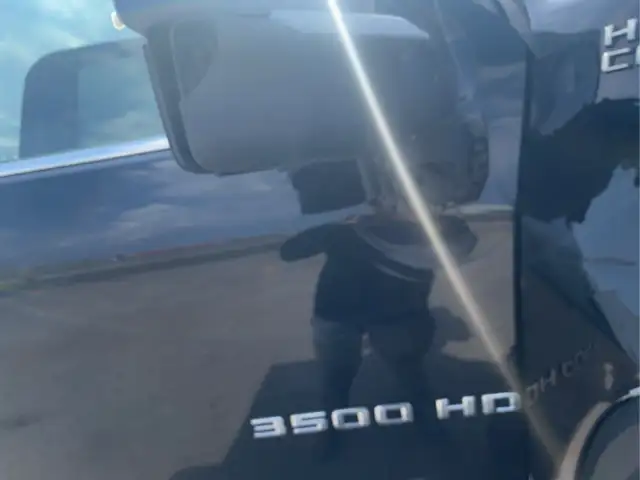2023 Chevrolet Silverado 3500HD - Photo 34