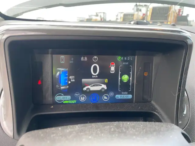 2015 Chevrolet Volt - Photo 11