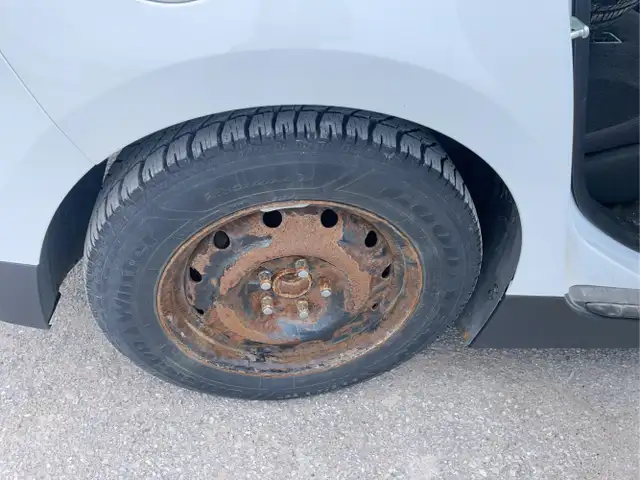 2015 Chevrolet Volt - Photo 22