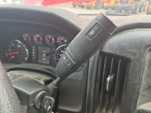 2018 Chevrolet Silverado 1500 - Photo 19