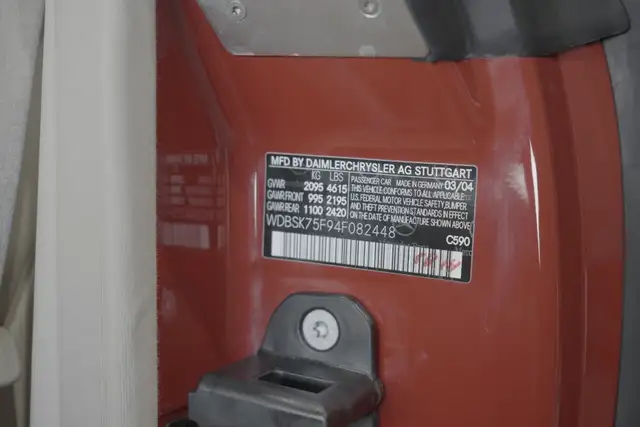 2004 Mercedes-Benz SL-Class - Photo 4