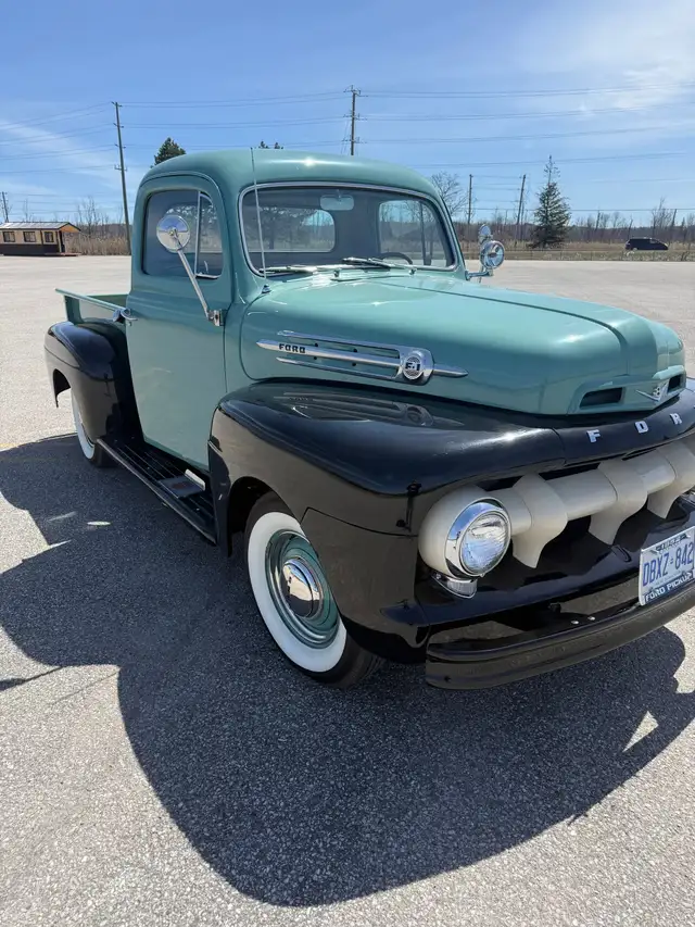 1952 Ford F1 - Photo 2