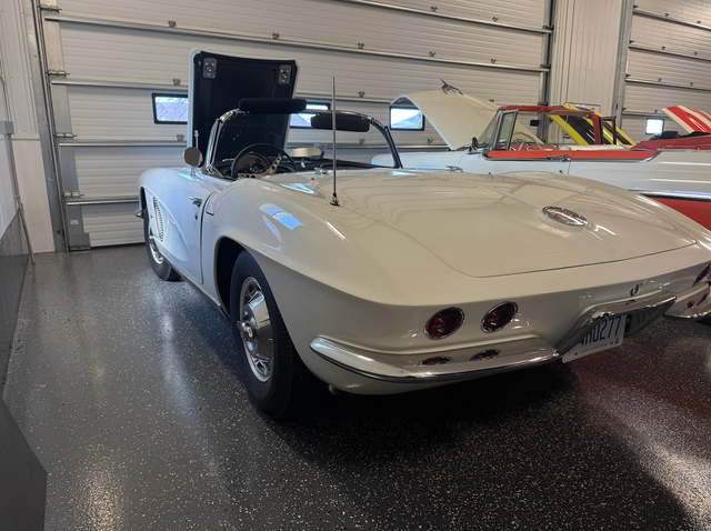 1962 Chevrolet Corvette - Photo 3