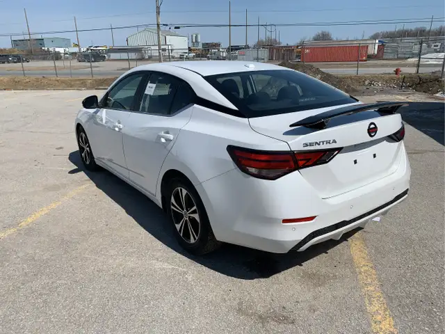 2021 Nissan Sentra - Photo 7