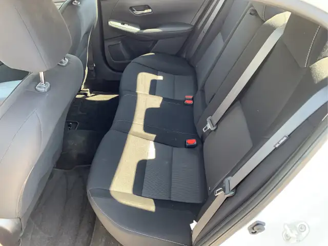 2021 Nissan Sentra - Photo 14