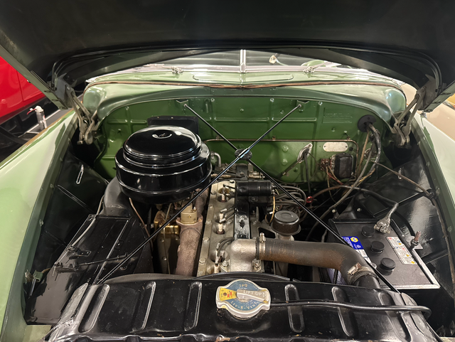 1949 Chrysler Town & Country - Photo 4