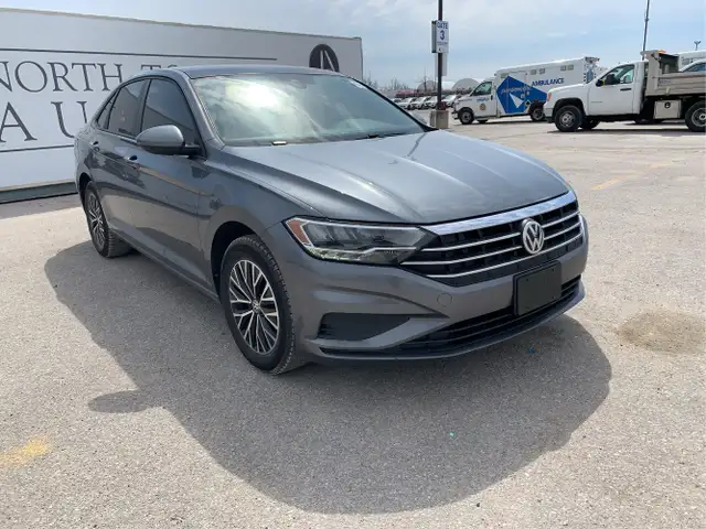 2019 Volkswagen Jetta - Photo 3