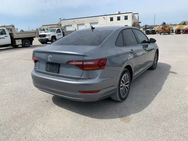 2019 Volkswagen Jetta - Photo 5