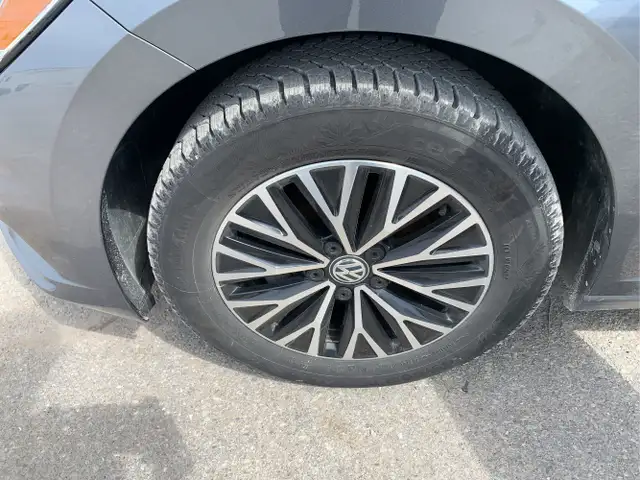 2019 Volkswagen Jetta - Photo 16