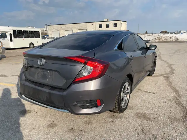 2019 Honda Civic - Photo 4