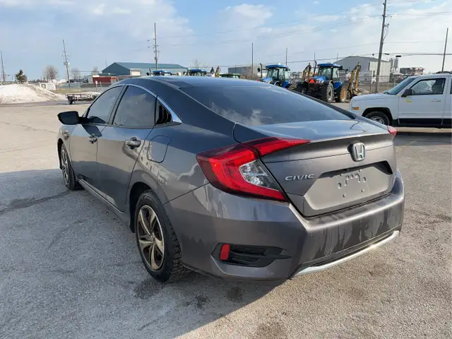 2019 Honda Civic - Photo 6