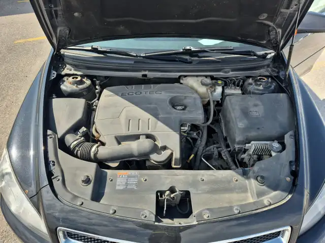 2011 Chevrolet Malibu - Photo 9