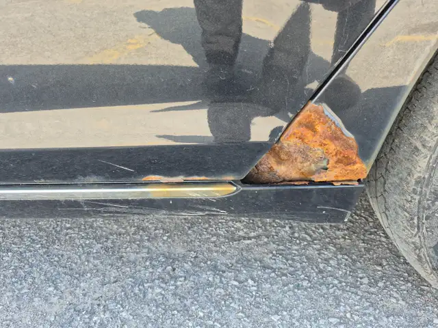 2011 Chevrolet Malibu - Photo 25