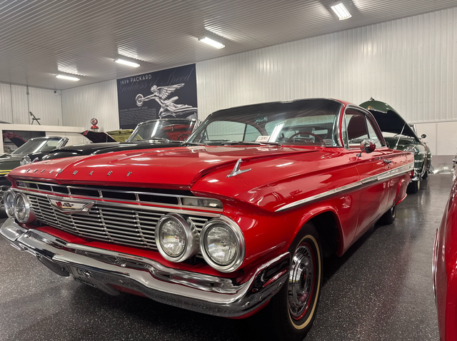 1961 Chevrolet Impala Bubble Top