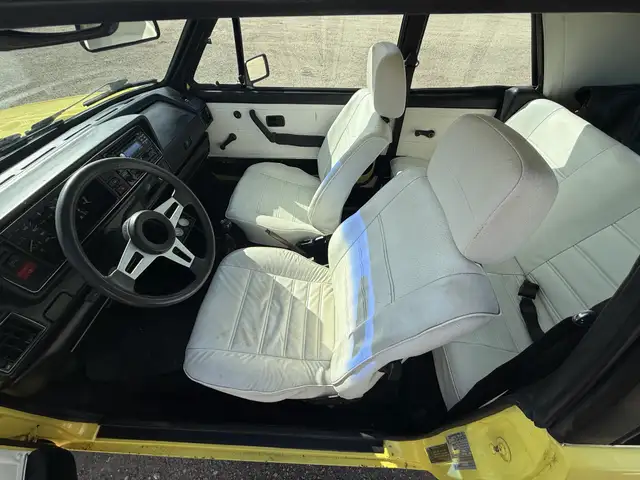 1981 Volkswagen Rabbit Convertible - Photo 9