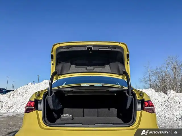 2025 Audi S3 Sedan Technik | HEATED SEATS | SUNROOF | NAVI - Photo 20