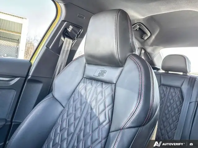 2025 Audi S3 Sedan Technik | HEATED SEATS | SUNROOF | NAVI - Photo 25