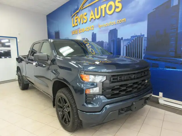 CHEVROLET SILVERADO 1500 2023 CUSTOM CREW-CAB 4X4 2.7L 86500 KM - Photo 3