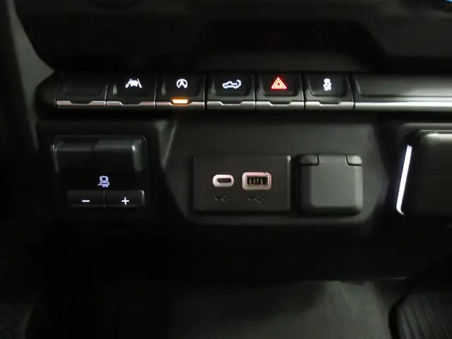 CHEVROLET SILVERADO 1500 2023 CUSTOM CREW-CAB 4X4 2.7L 86500 KM - Photo 22