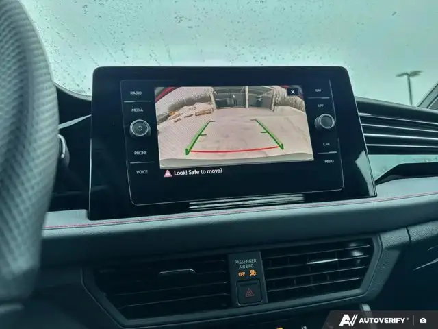 2025 Volkswagen Jetta GLI Autobahn | VW CERTIFIED | MANUAL - Photo 26