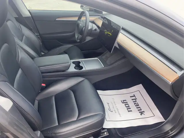 2022 Tesla Model 3 - Photo 24