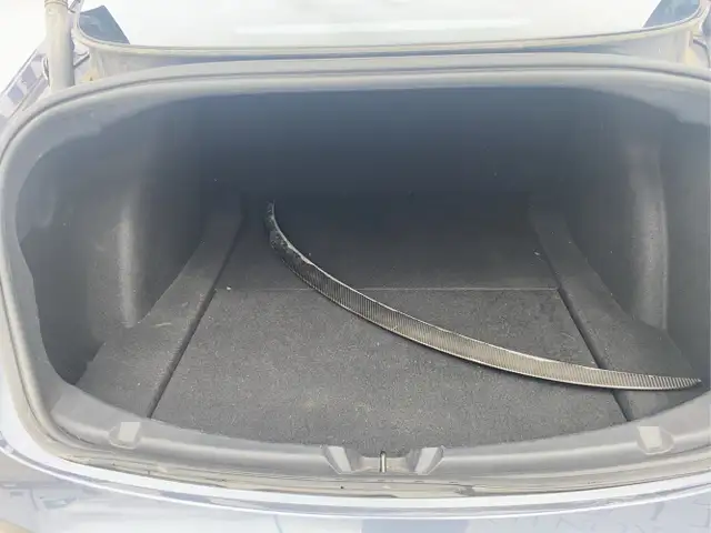 2022 Tesla Model 3 - Photo 26