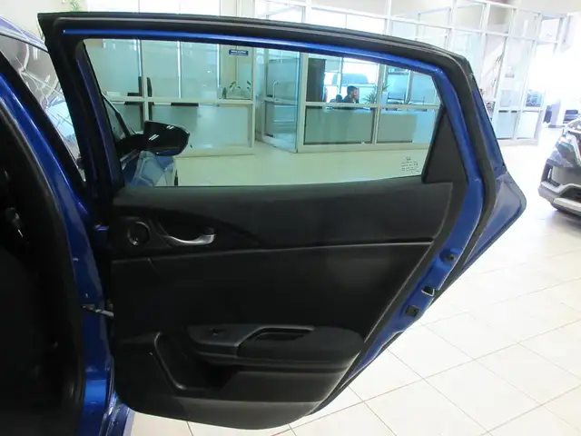 HONDA CIVIC 2017 LX HATCHBACK AUTOMATIQUE BANC CHAUFFANT CAMERA - Photo 10