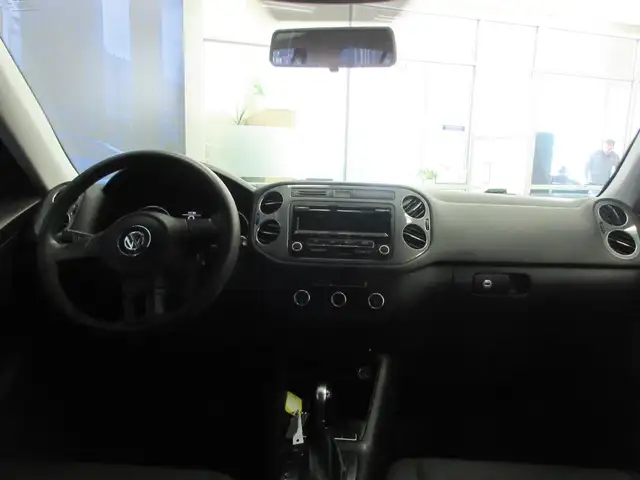 VOLKSWAGEN TIGUAN 2012 TRENDLINE 2.0 TURBO TSI 4MOTION BANC CHAU - Photo 11