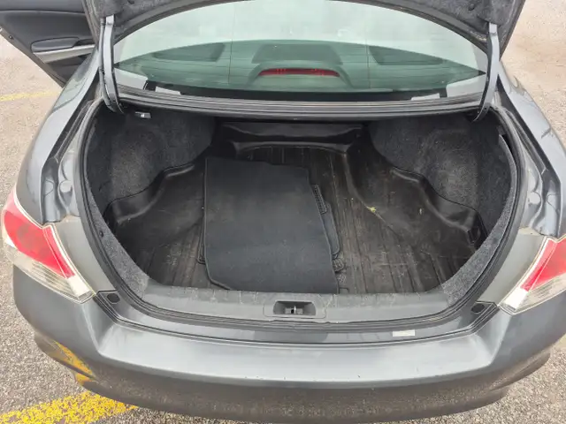 2010 Honda Accord - Photo 23