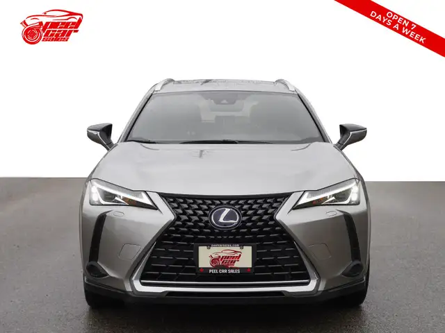 2022 Lexus UX 250H Luxury, BSM, Adaptive Cruise Control, Apple C - Photo 2