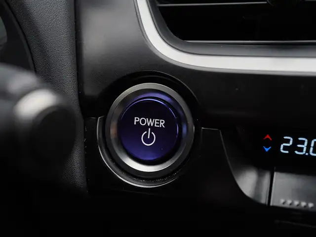 2022 Lexus UX 250H Luxury, BSM, Adaptive Cruise Control, Apple C - Photo 23