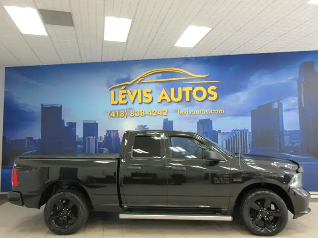 RAM 1500 2017 EXPRESS QUAD-CAB BOITE 6.4 Ft HEMI V8 5.7L 4X4