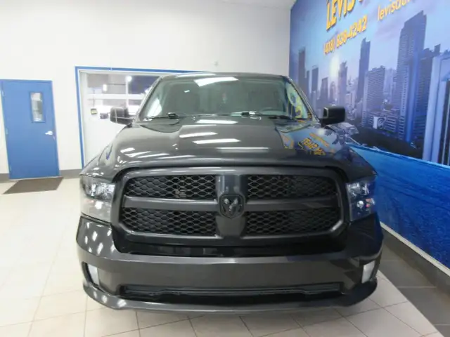 RAM 1500 2017 EXPRESS QUAD-CAB BOITE 6.4 Ft HEMI V8 5.7L 4X4 - Photo 4