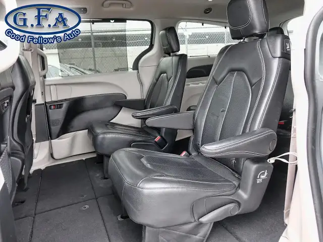 2022 Chrysler Pacifica TOURING L MODEL, AWD, 7 PASSENGER, LEATHE - Photo 9