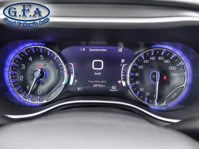 2022 Chrysler Pacifica TOURING L MODEL, AWD, 7 PASSENGER, LEATHE - Photo 19