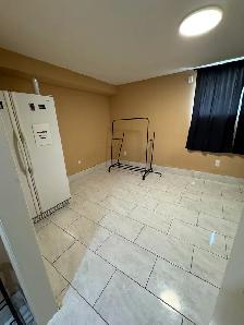 STARTING MAY 1ST – 3 ROOMS FOR RENT NEAR YORK UNIVERSITY - Photo 2