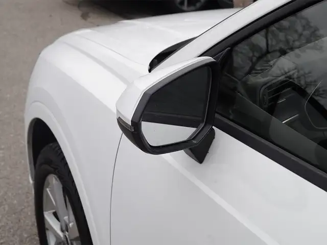 2021 Audi Q3 40 Komfort, Panoramic roof, Leather seats, Cruise C - Photo 7