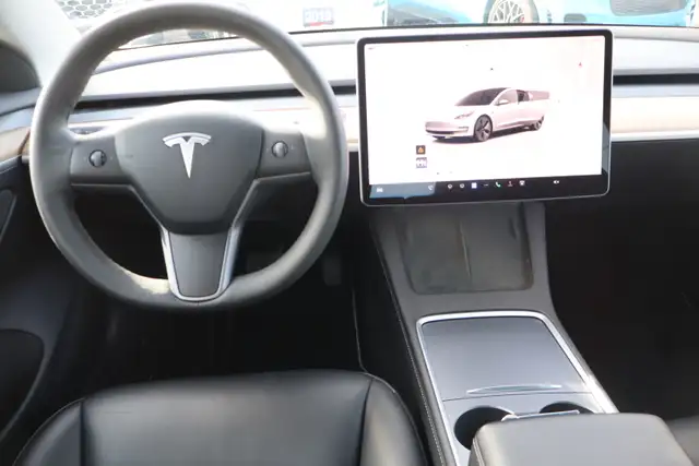2023 TESLA MODEL 3 - Photo 10