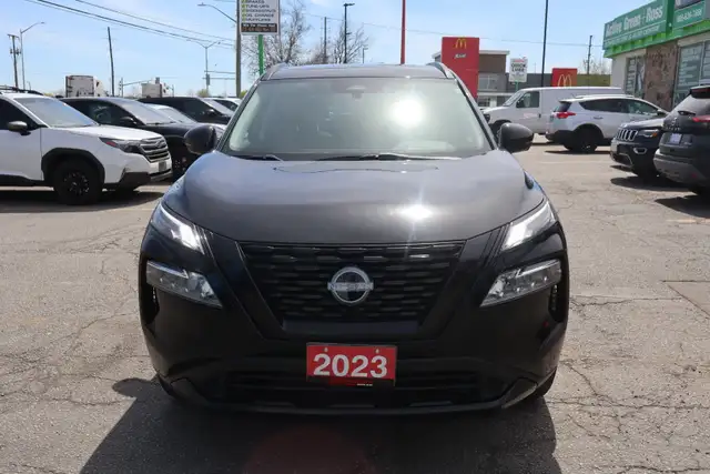 2023 Nissan Rogue - Photo 2